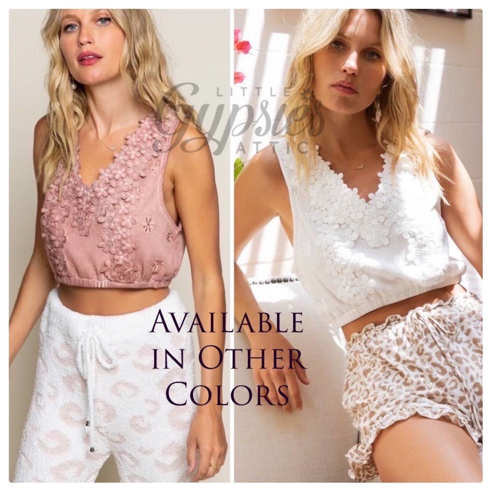 POL Keep it Classy Crop Top - Picture 11 of 13